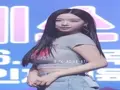 팬사인회 묵직한 회색 크롭티 트리플에스 김채연 썸네일
